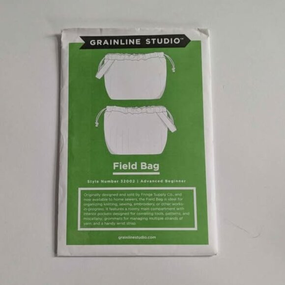 Grainline Field Bag Sewing Pattern - Picture 1 of 2
